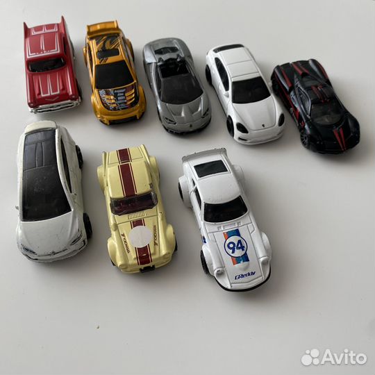 Машинки Hot Wheels Matchbox Welly