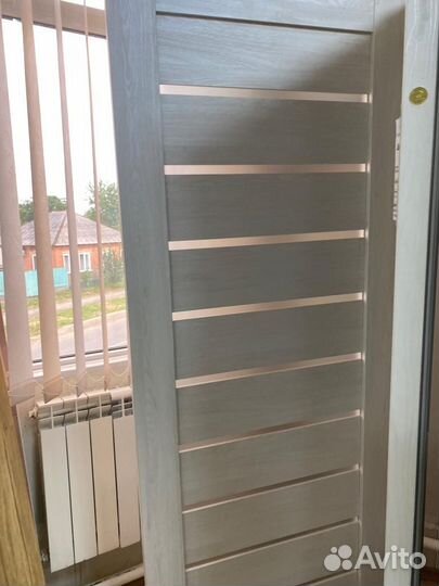 Двери межкомнатные с коробкой новые