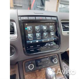 Монитор для Volkswagen Touareg