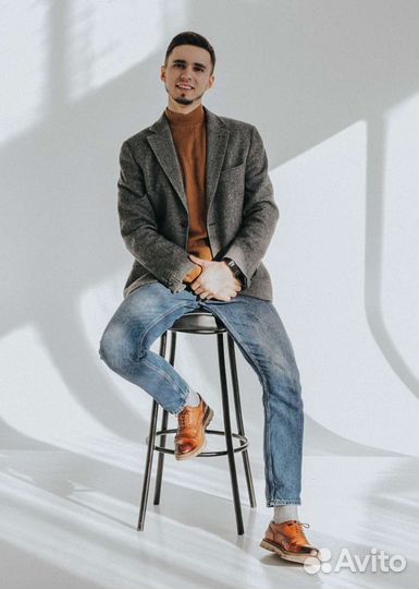 Риэлтор Специалист по недвижимости Агент Брокер