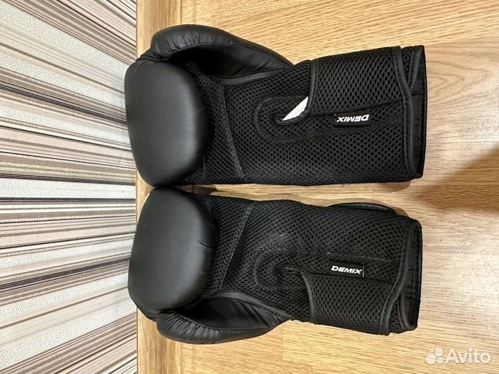 Боксерские перчатки детские