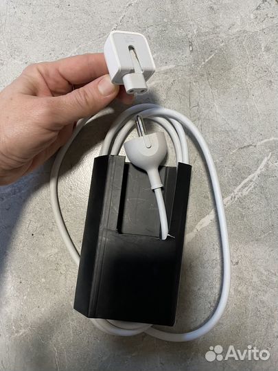 Зарядка на macbook