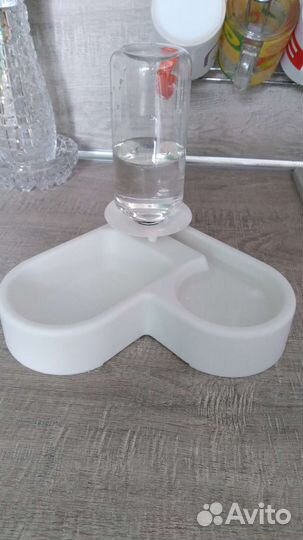 Миска двойная с автопоилкой (съёмная бутылка)