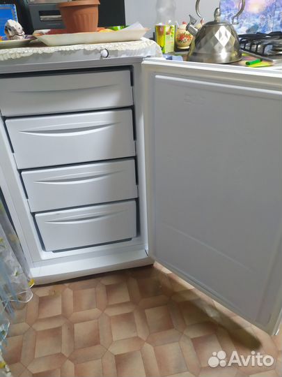 Морозильная камера indesit