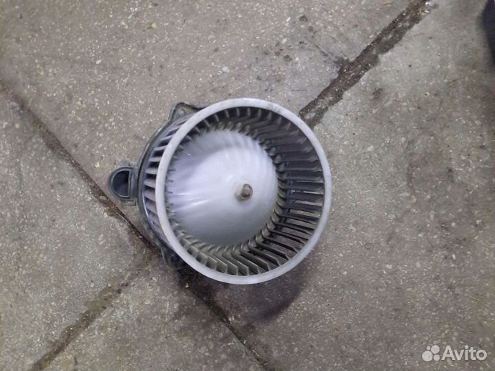 Моторчик отопителя Хендай Гетц