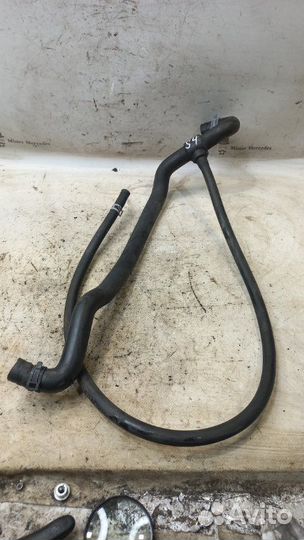 Патрубок системы охлаждения Mercedes-Benz S-Class