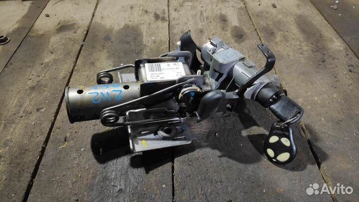 Замок зажигания Skoda Octavia