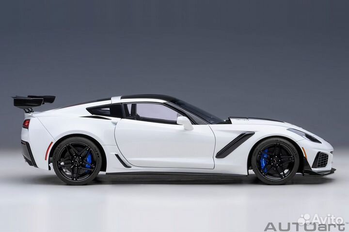 Autoart Chevrolet Corvette C7 ZR1 (71270) 1:18