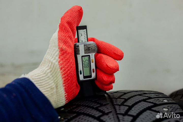 Bfgoodrich G-Force Stud 205/55 R16 94Q