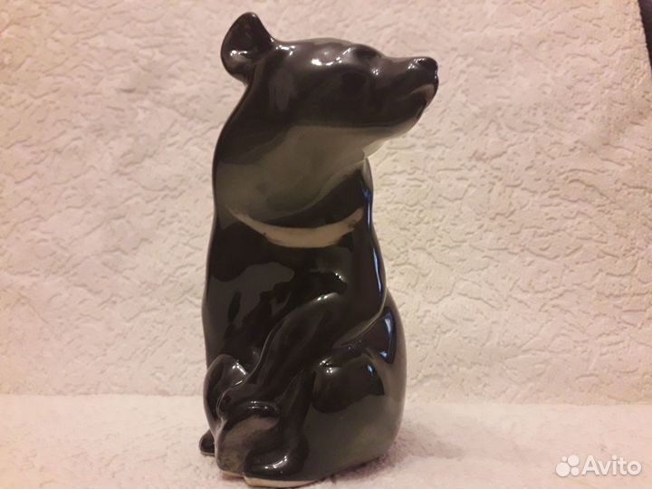 Статуэтка. Гималайский медведь. лфз. 13см