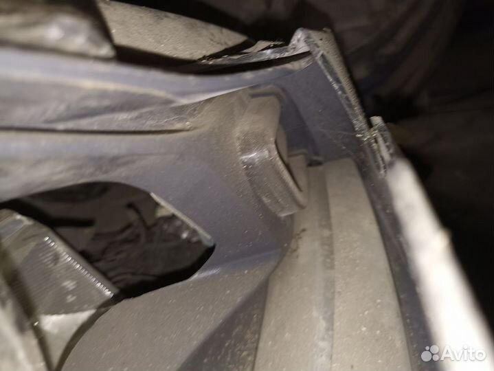 Фара битая правая Мерседес с204 рестайл