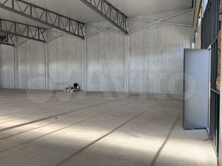 Склад, 720 м²