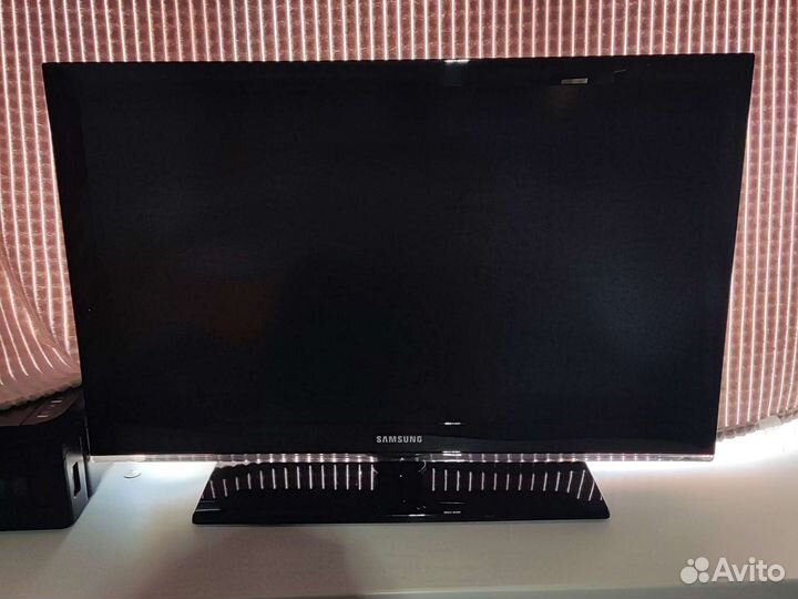 Телевизор samsung