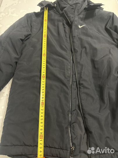 Куртка демисезанеая 152-158 nike оригинал