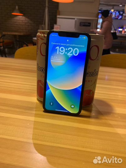 iPhone Xr, 64 ГБ