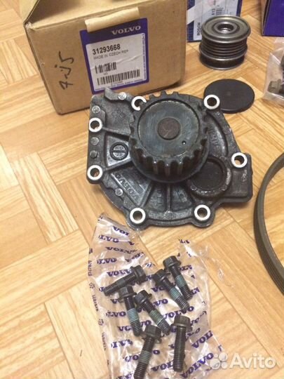 Помпа Вольво 31293668