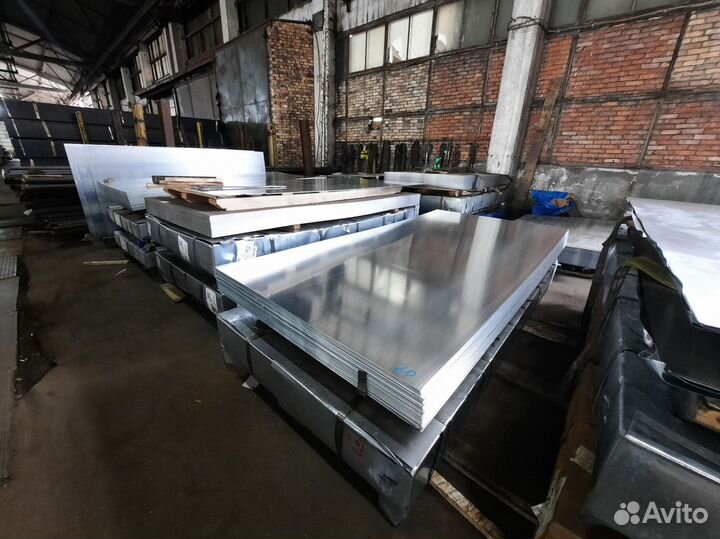 Лист стальной