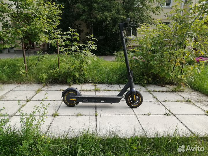 Электросамокат Ninebot max g30p