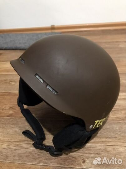 Горнолыжный сноубордический шлем