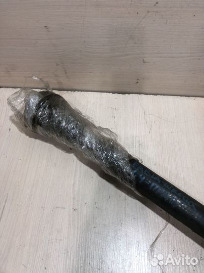 Полуось передняя правая Skoda Fabia 2