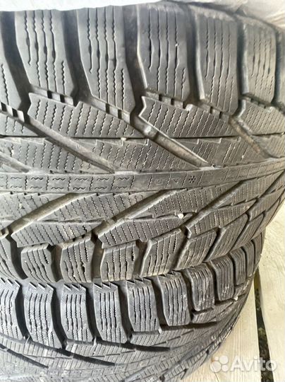 Nokian Tyres Hakkapeliitta R2 SUV 255/55 R20 110R