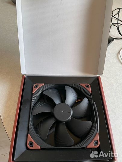 Кулера Noctua NF-A14 industrial PPC-2000