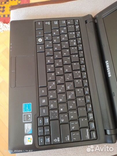 Ноутбук-нетбук Samsung np-n102s