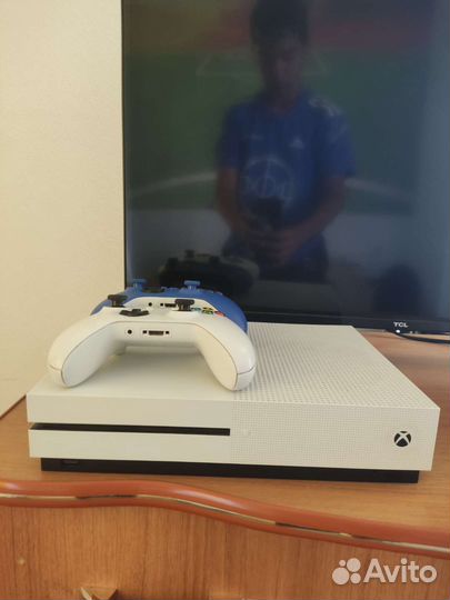 Xbox One s 1tb