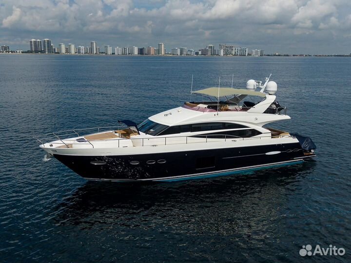 Моторная яхта Princess 72 2010 (850 м/ч)