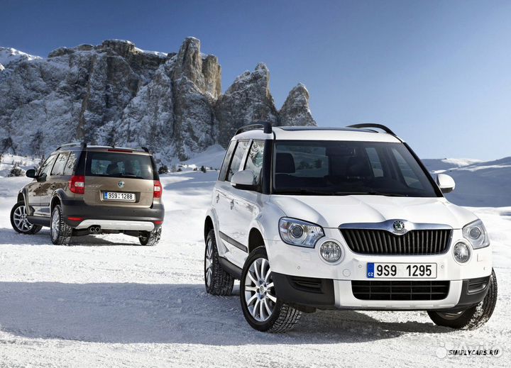 Фара левая,правая Skoda Yeti 09-13