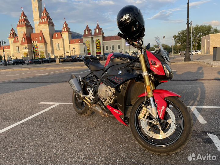 BMW S1000R HP Рестайлинг