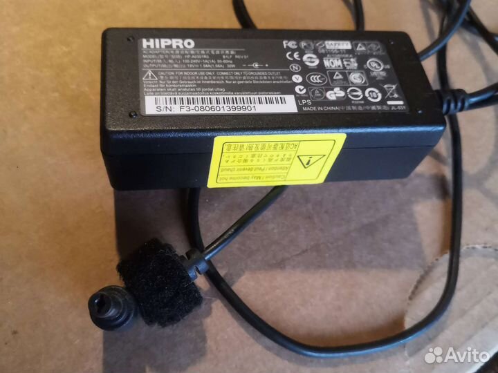 Блок питания для ноутбука