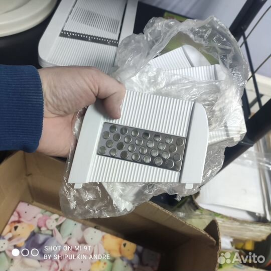 Кучка всячины (Альбом, тёрка, плечики, стульчик)