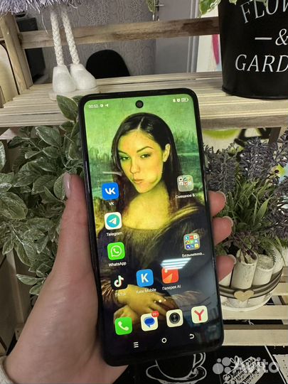 TECNO Spark Go 2024, 4/64 ГБ