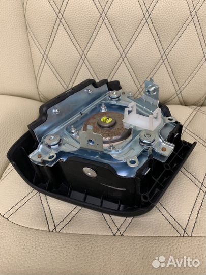 Infiniti Подушка Безопасности airbag