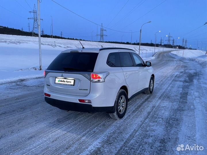 Mitsubishi Outlander 2.4 CVT, 2013, 170 384 км