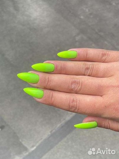 Мастер маникюра и педикюра