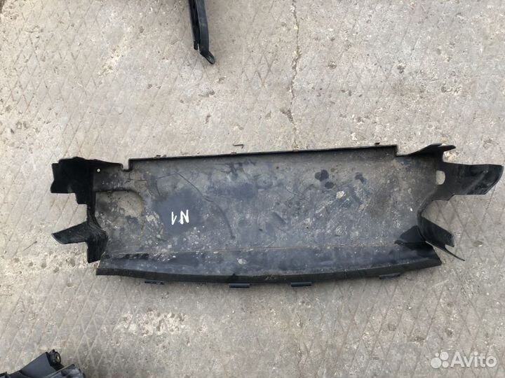 Пыльник радиаторов передний jaguar s-type