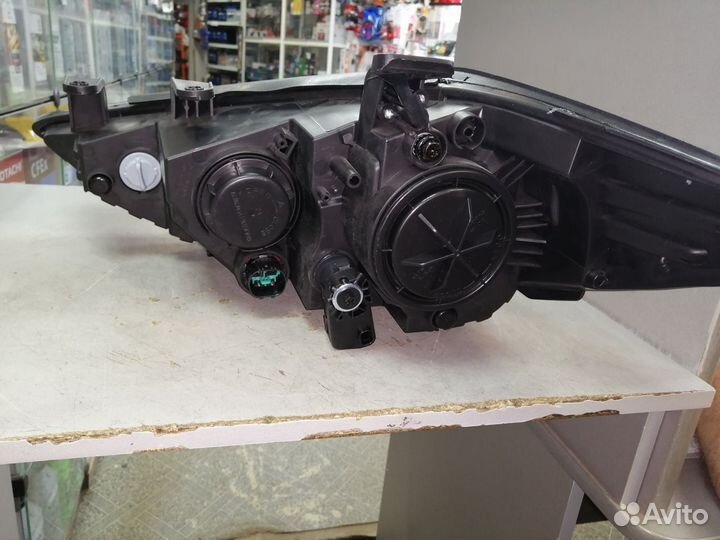 Фары Hyundai Elantra 2015-2019