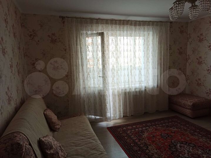 2-к. квартира, 61 м², 6/10 эт.