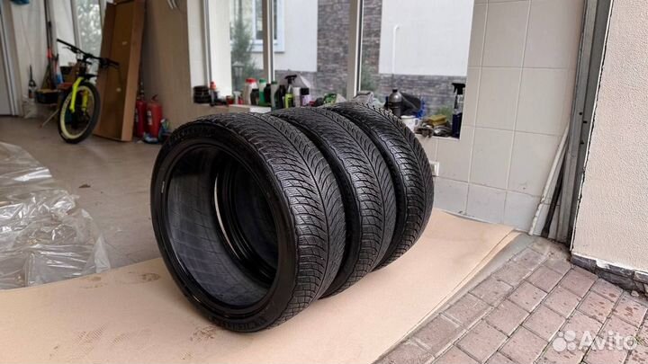 Michelin Pilot Alpin 5 225/40 R19