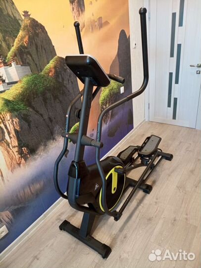 Эллиптический тренажер беговая дорожка