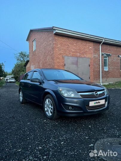 Opel Astra 1.8 МТ, 2008, 270 152 км