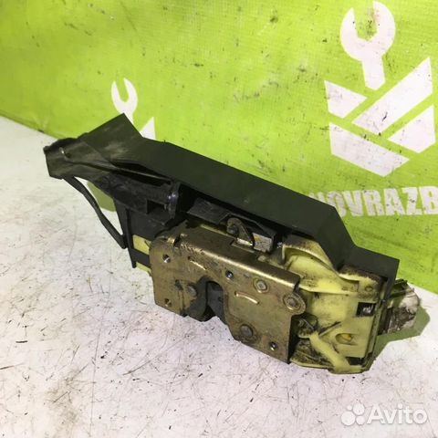 Замок двери передней правой Форд Фокус 1