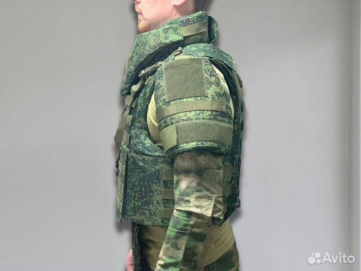 Бронежилет штурмовой