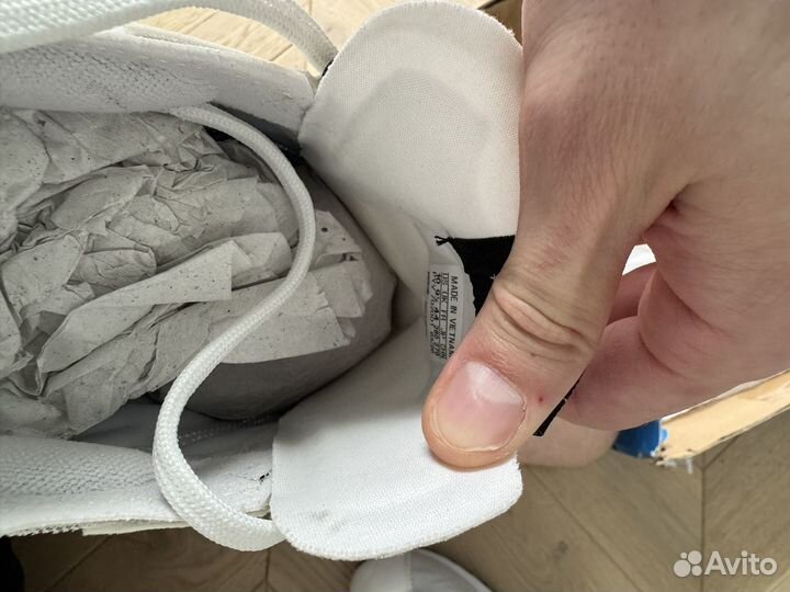 Кроссовки adidas die marke mit den