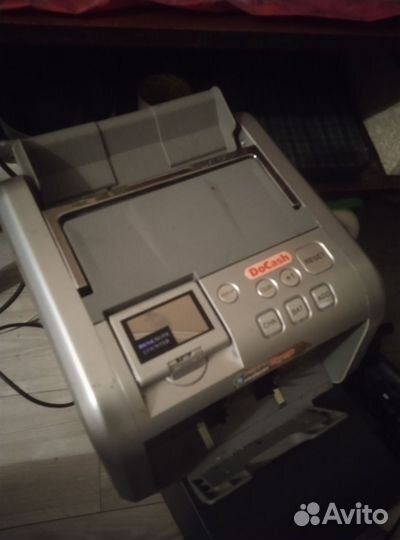 Счетчик банкнот docash 3050