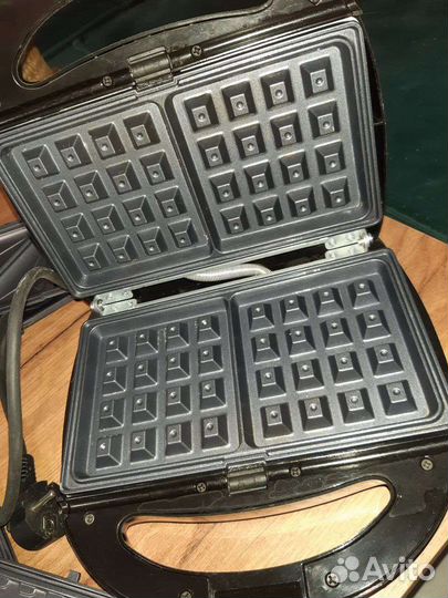 Мультипекарь Polaris PST 0105