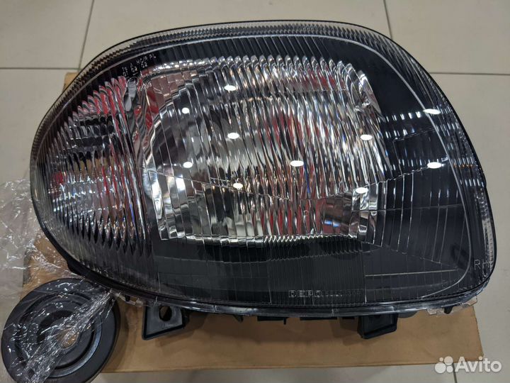 Фара правая renault symbol / clio