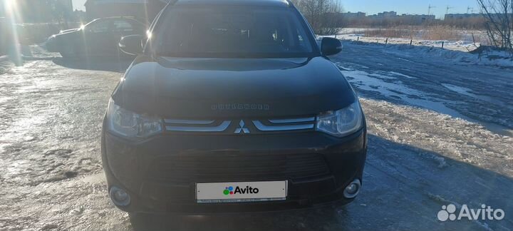 Mitsubishi Outlander 2.4 CVT, 2013, 205 212 км